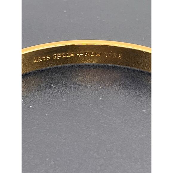 Kate Spade New York Moon River Take a Bow Gold Plated Bangle New - Picture 3 of 7